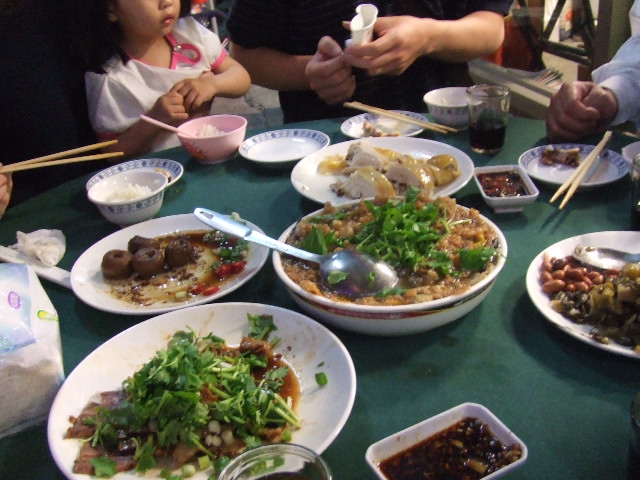 大庄で夕食：台北　